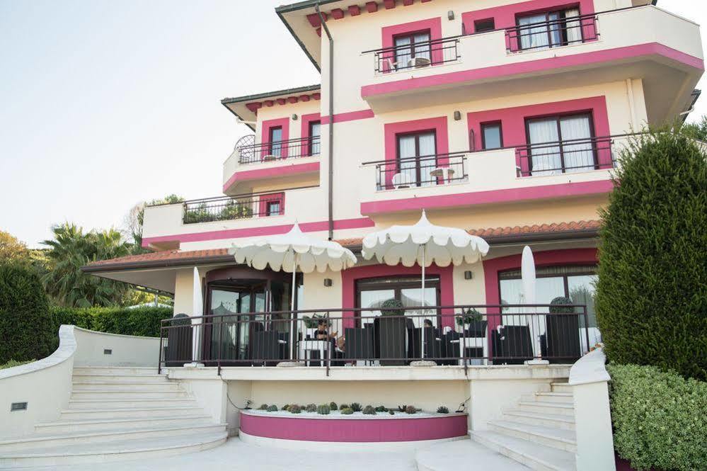 Hotel Levante Fossacesia Exterior foto